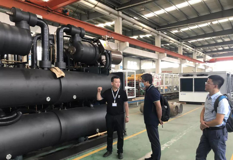 黑龙江热烈欢迎中国华电集团公司山西分公司领导来我司考察能源塔项目